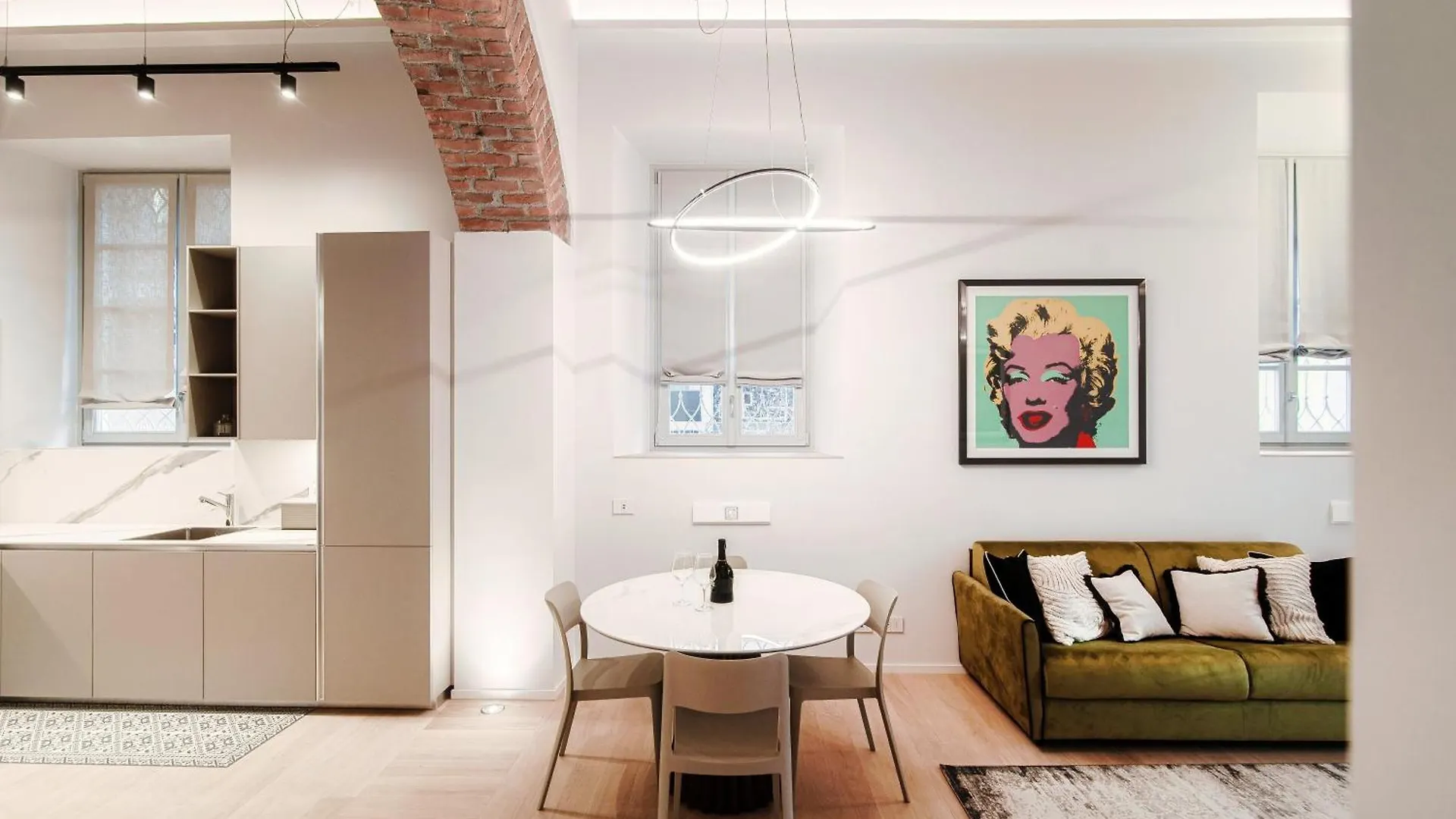 شقة Mmm Palazzo Diaz - The House Of Travelers كومو 0*,
